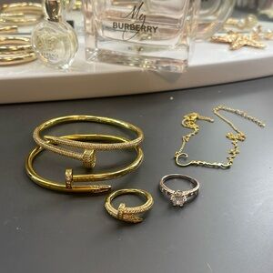 Size 7 rings, bracelet, necklace